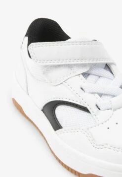 Next One Strap Standard - Sneakers Laag - White 13 Next One Strap Standard - Sneakers Laag - White -Next 09f9ebdf37bb4896b96da2a4fdb78bf7