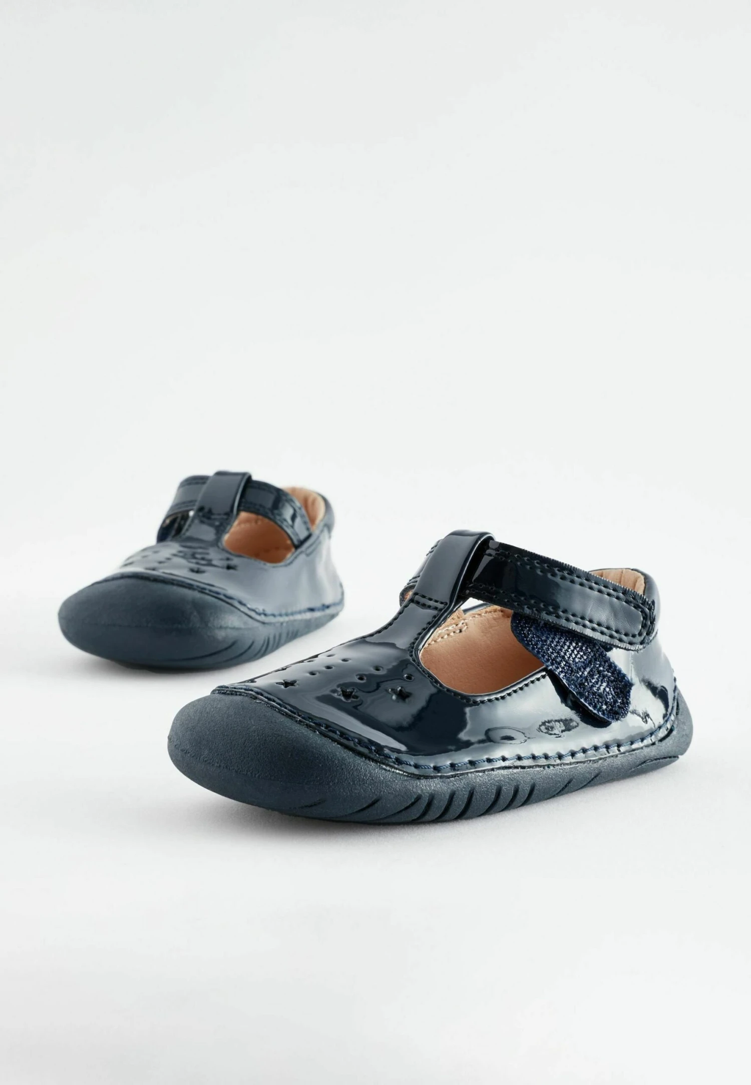 Next Crawler T Bar Wide Fit G - Babyschoenen - Navy Blue Patent 2 Next Crawler T Bar Wide Fit G - Babyschoenen - Navy Blue Patent - Afbeelding 2