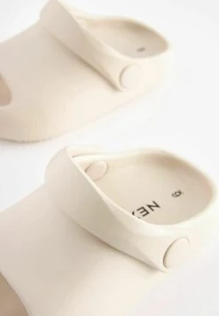 Next Chunky- Badslippers - Bone White -Next 0cbfb138b39a4855a3684c827b2cfacc