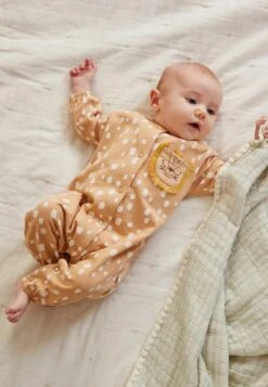 Next CharacterStandard - Kruippakje - Rust Brown