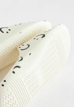 Next Lightweight Standard - Badslippers - Cream Smiley Face -Next 476a66183ee84e4f8b9f918e789ffd16