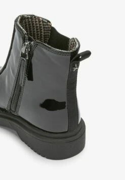 Next Korte Laarzen - Black Patent 9 Next Korte Laarzen - Black Patent -Next 7ea0996cf80b4e3a86a6c1535f6ba850