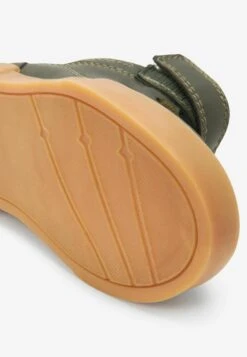 Next Warm Lined Easy Fastening High Top Spike Standard - Snowboots- Khaki Green -Next a0d637fa74384e4182eeec7a2ba45711