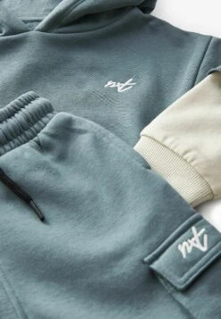 Next Utility Hoodie Jogger Set Hoodie And Joggers - Trainingspak - Teal Blue 13 Next Utility Hoodie Jogger Set Hoodie And Joggers - Trainingspak - Teal Blue -Next b0551e6877454aa8bdceb5f3aa7efdbd