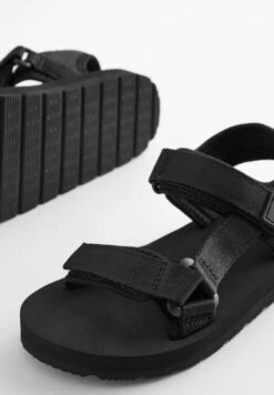 Next Strap Touch Fastening Trekker Standard - Outdoorsandalen - Black -Next b7e04e5e0e05445697fee41c3ce47f50