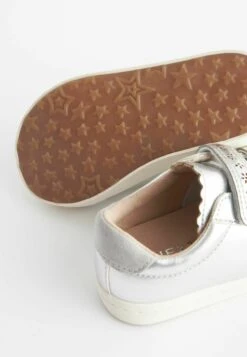 Next Babyschoenen - Silver -Next bf0d2816c0d1426d9713a133ceadcd87