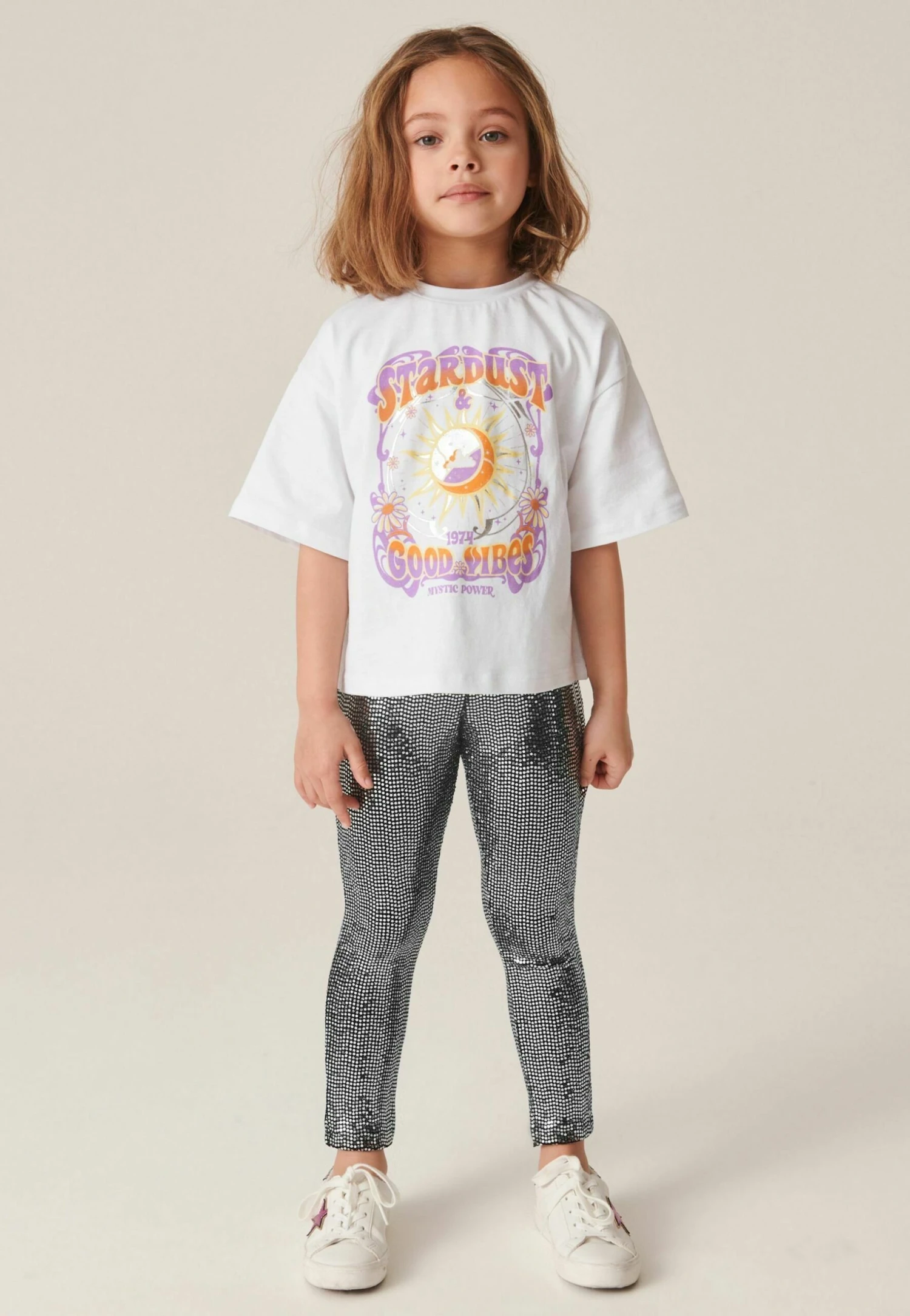 Next Silver Sparkle Set Standard - T-Shirt Print - Silver Sparkle Legging And Tshirt Set 2 Next Silver Sparkle Set Standard - T-Shirt Print - Silver Sparkle Legging And Tshirt Set - Afbeelding 2