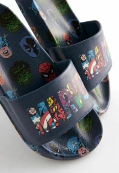 Next Badslippers - Marvel Multi -Next e245888c48d7418189b15b56f5aafe81