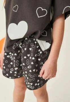 Next Set Standard - Shorts - Black White Heart -Next e96ad0e3555a4f008b08324073537b78