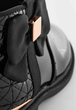 Next Korte Laarzen - Black Patent 10 Next Korte Laarzen - Black Patent -Next ef96d2bb11fd4537a3b29713f5c35df5